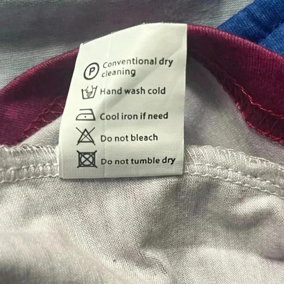 NWOT Pink Purple Blue Cut Out Ombre Bodycon Dress Size M - Picture 4 of 7